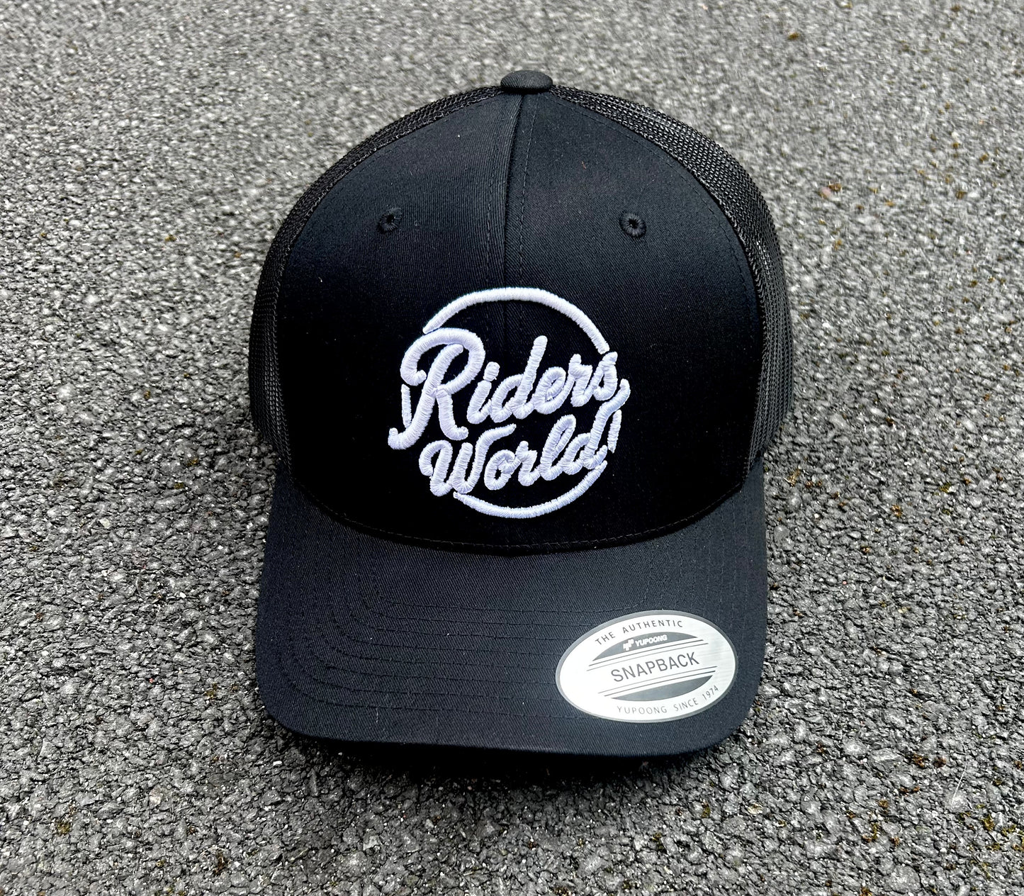 Riders World 3D Embroidered Snapback Cap - Black